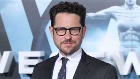 JJ Abrams: Gizem ve Bilim Kurgu Filmlerinin Usta Yönetmeni